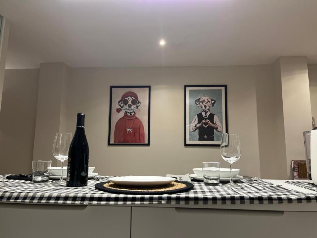 Apartamento Donoso Cortes, 27 กาเซเรส ภายนอก รูปภาพ