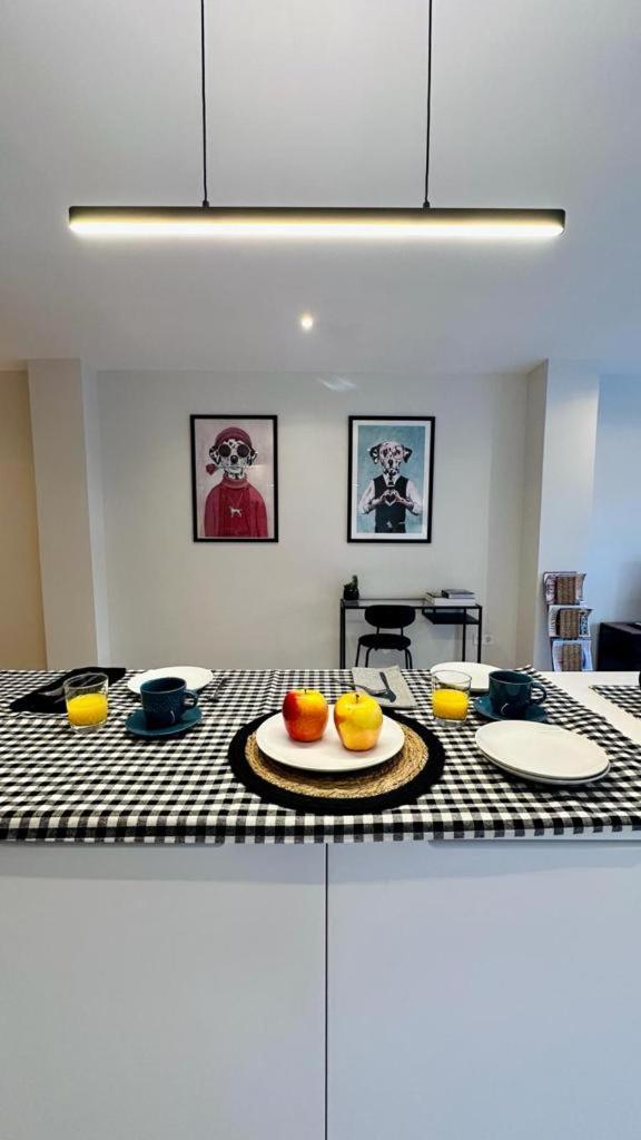 Apartamento Donoso Cortes, 27 กาเซเรส ภายนอก รูปภาพ