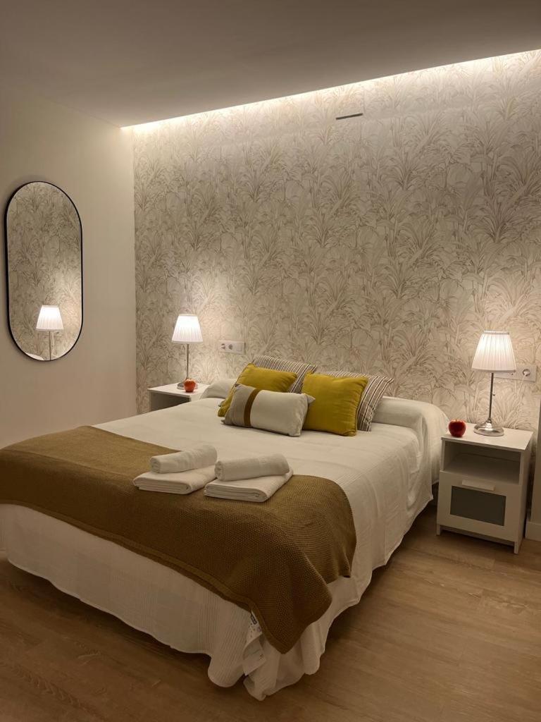 Apartamento Donoso Cortes, 27 กาเซเรส ภายนอก รูปภาพ